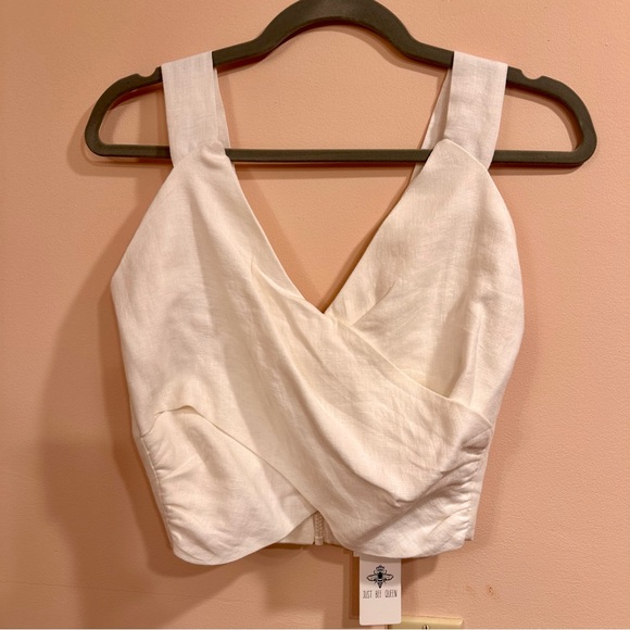 🐝Just Bee Queen 🐝Chelsea Twist Front 🐝Top 🐝 Size M - Picture 2 of 10